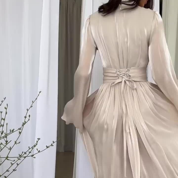 Rachel – Elegantes Langarmkleid mit Faltendetails in 3 Farben