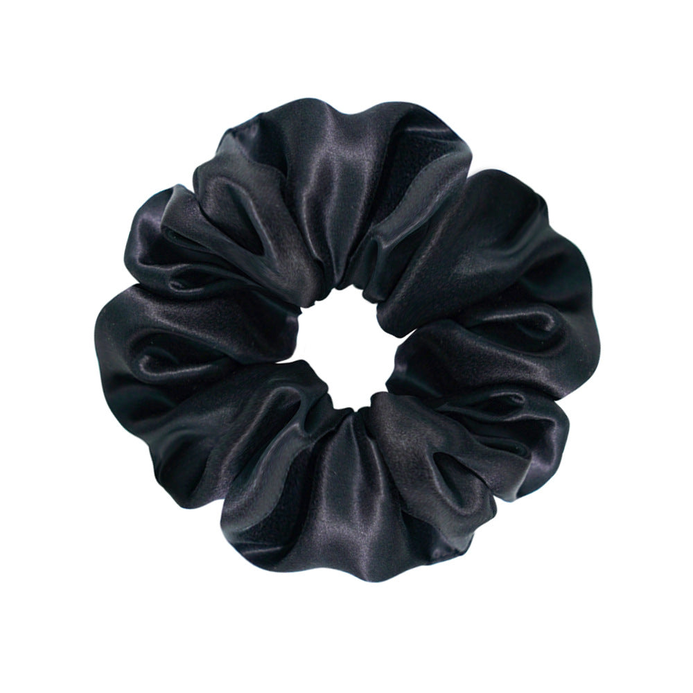 Seidener Haargummi in Schwarz – Angeleyes & Beauty