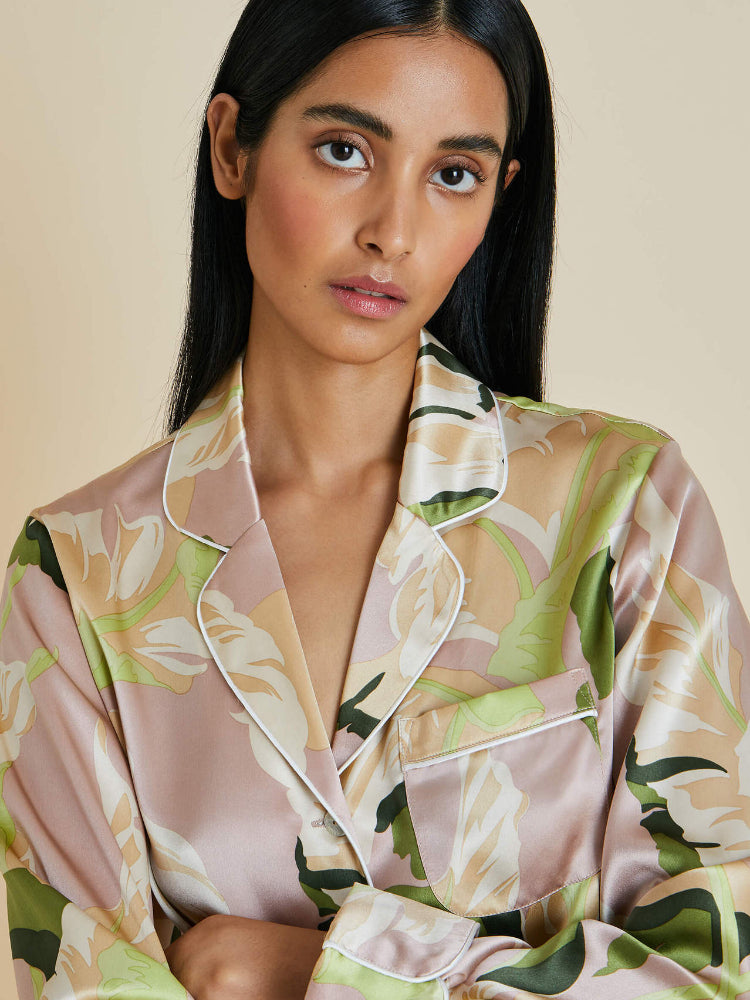 Naomi Satin Pyjama Set mit Kragen – Angeleyes & Beauty