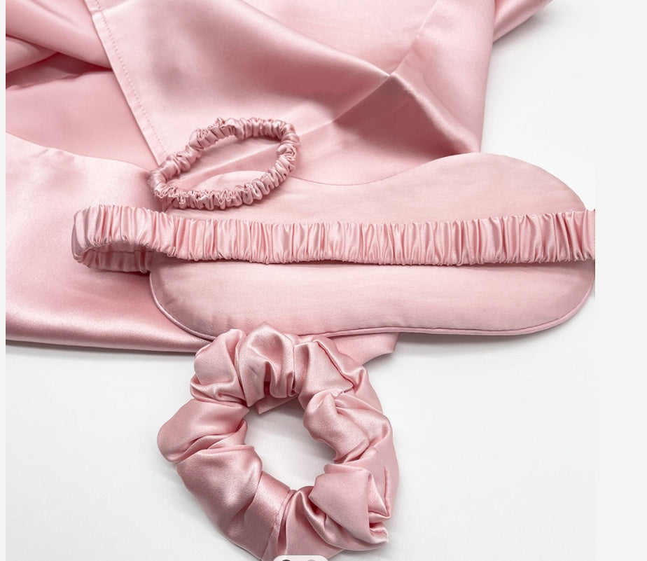 Aurora – Satin Schlafset